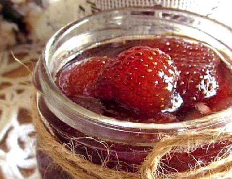 Вкусный и густой клубничный джем — 9 вкусных рецептов на зиму - ешь твори люби