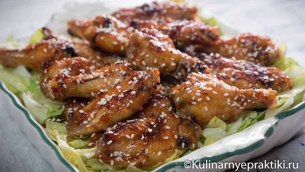 Куриные бедра, запеченные с картошкой в духовке – 6 самых вкусных рецептов с пошаговыми фото