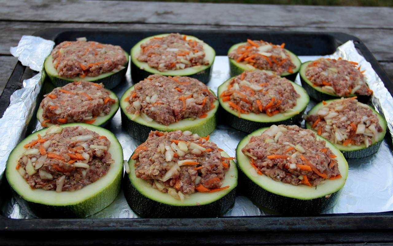Фаршированный кабачок в духовке - как приготовить по вкусным пошаговым рецептам с фото