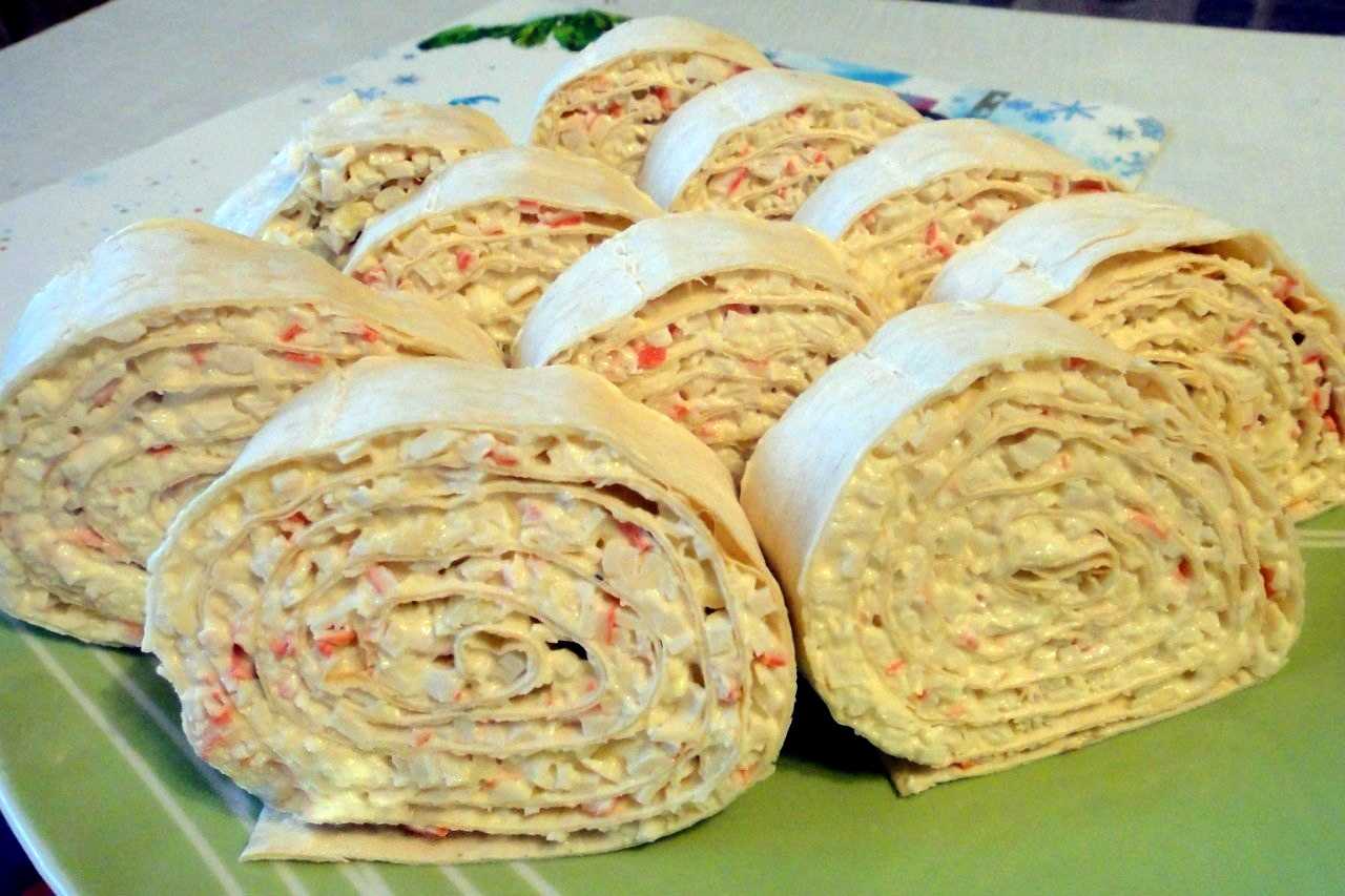 Рулет из лаваша с крабовыми палочками: 10 вкусных способов приготовления