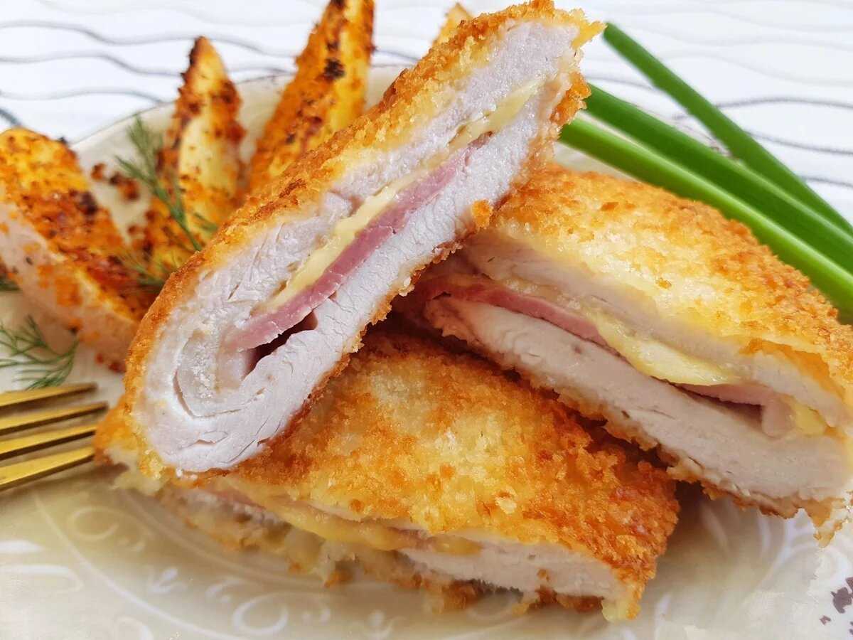 Классический рецепт кордон блю из курицы с ветчиной и сыром