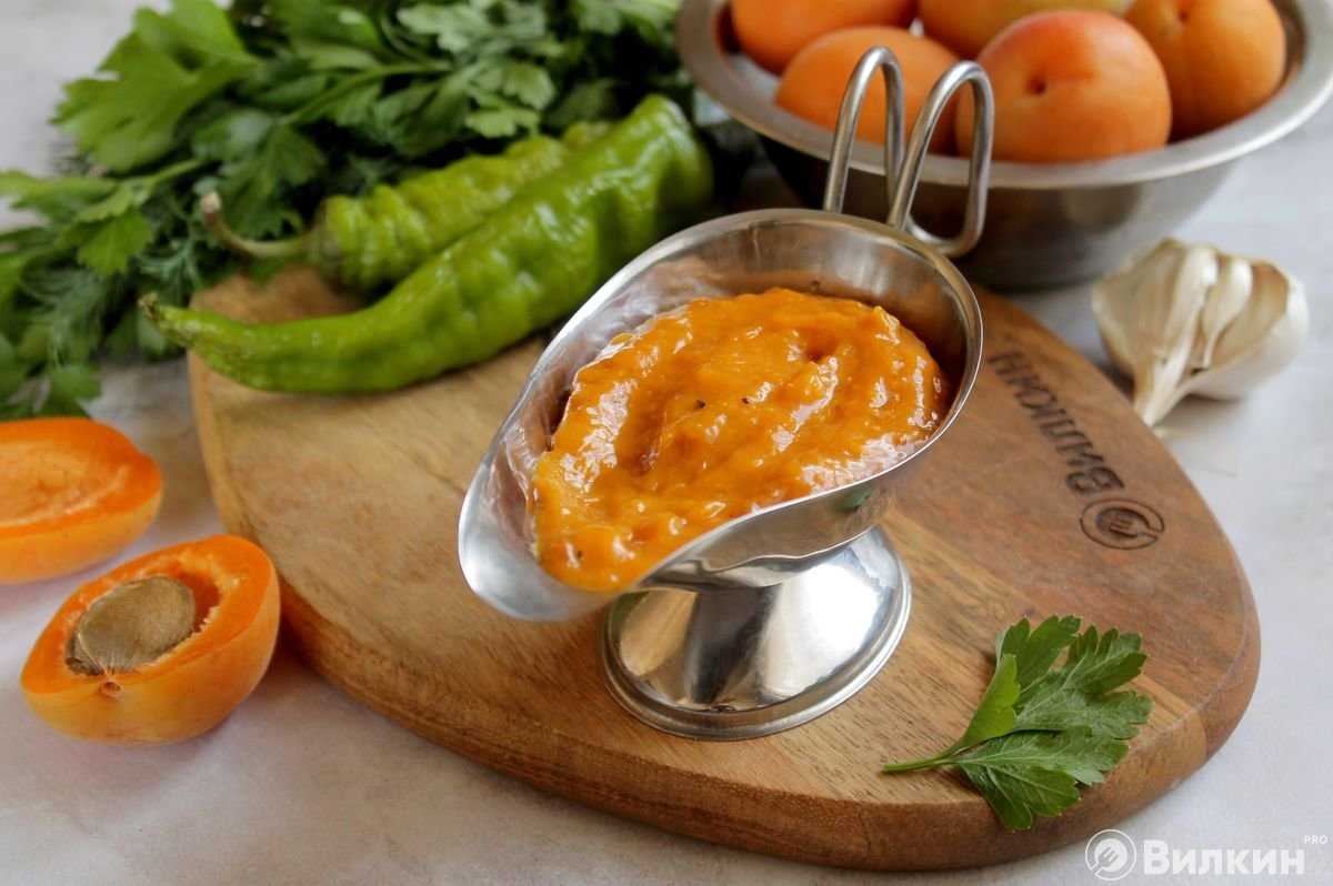 Яблочный соус: рецепт к мясу, пальчики оближешь
