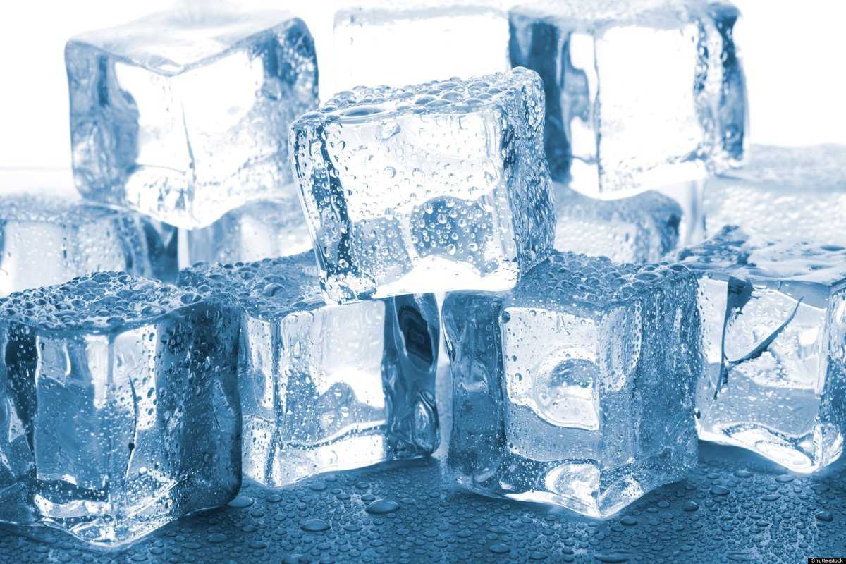 Как сделать кусочки льда. Кубики льда. Кусок льда. Лед. Кусочки льда.