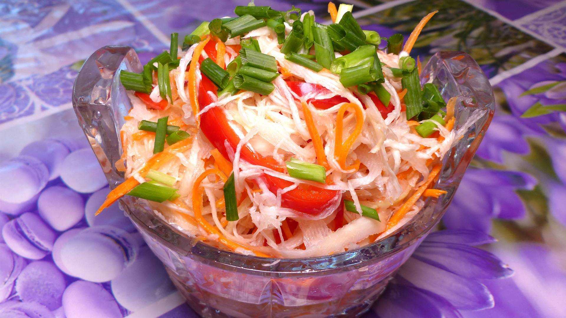 Капуста со свеклой на зиму — 9 очень вкусных рецептов в банках