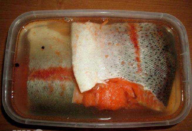 Форель соленая в домашних условиях, очень вкусная: 7 быстрых рецептов