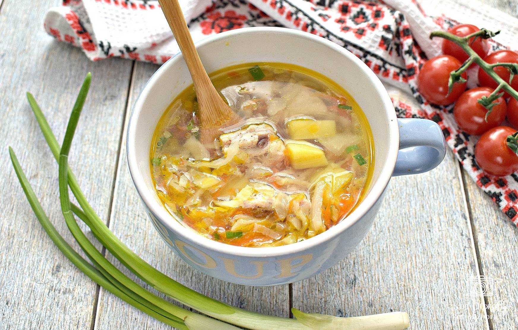 Щи из свежей и квашеной капусты: 4 вкусных рецепта