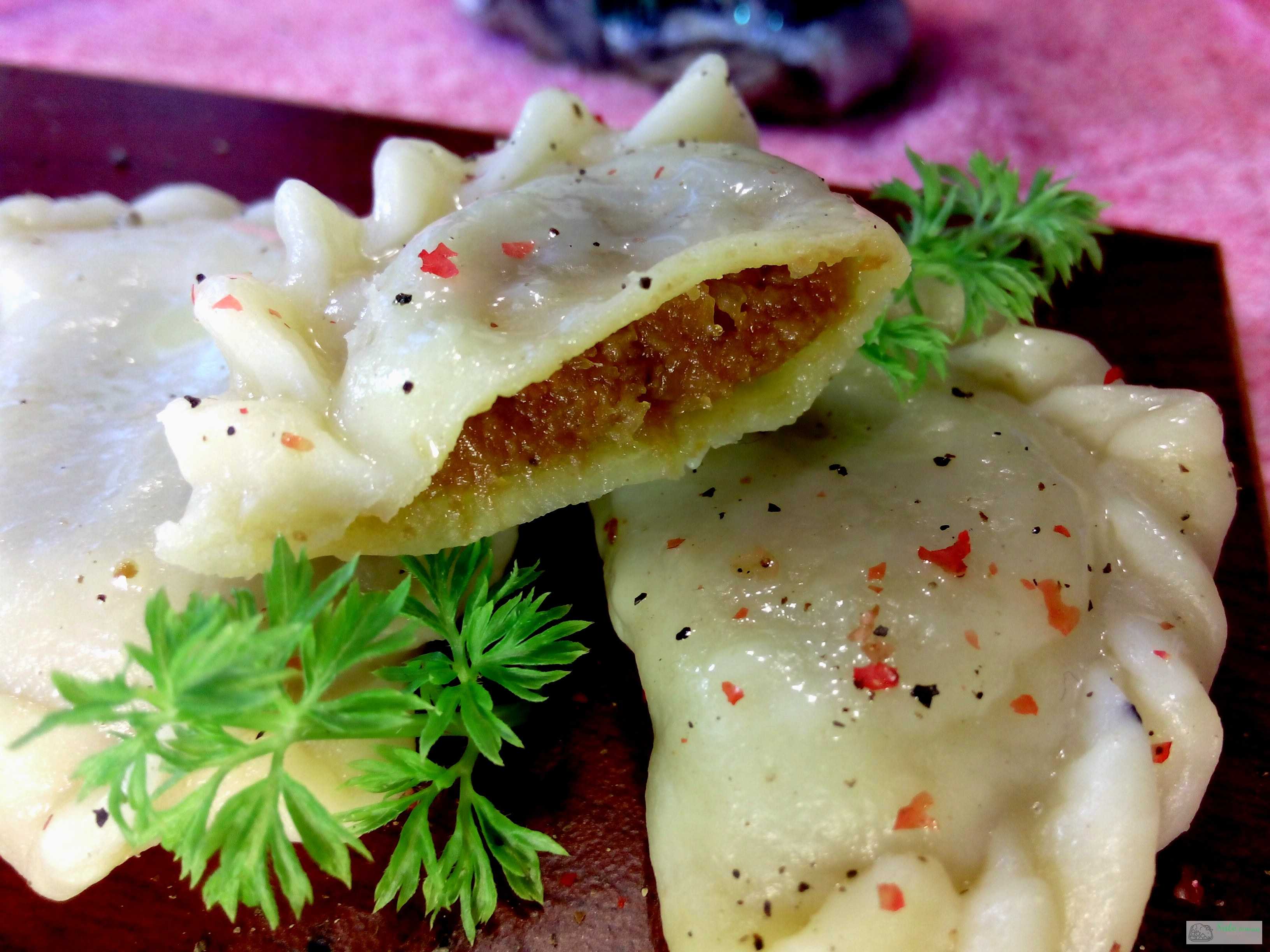 Вареники с капустой — 8 вкусных рецептов