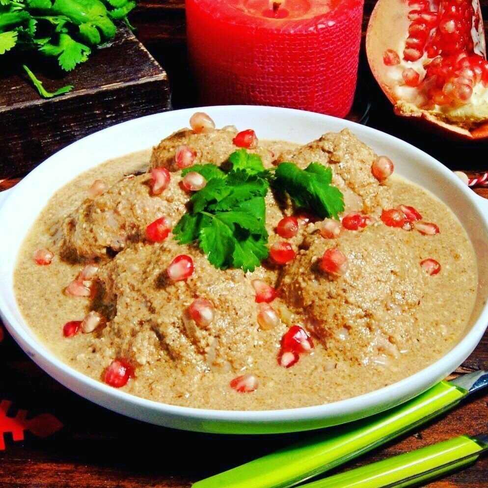 Сациви из курицы по грузински — классический рецепт