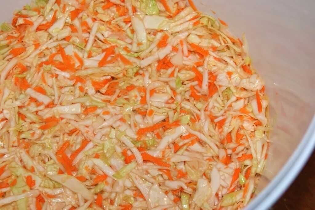 Капуста маринованная быстрого приготовления: рецепт "вкусная и диетичная"