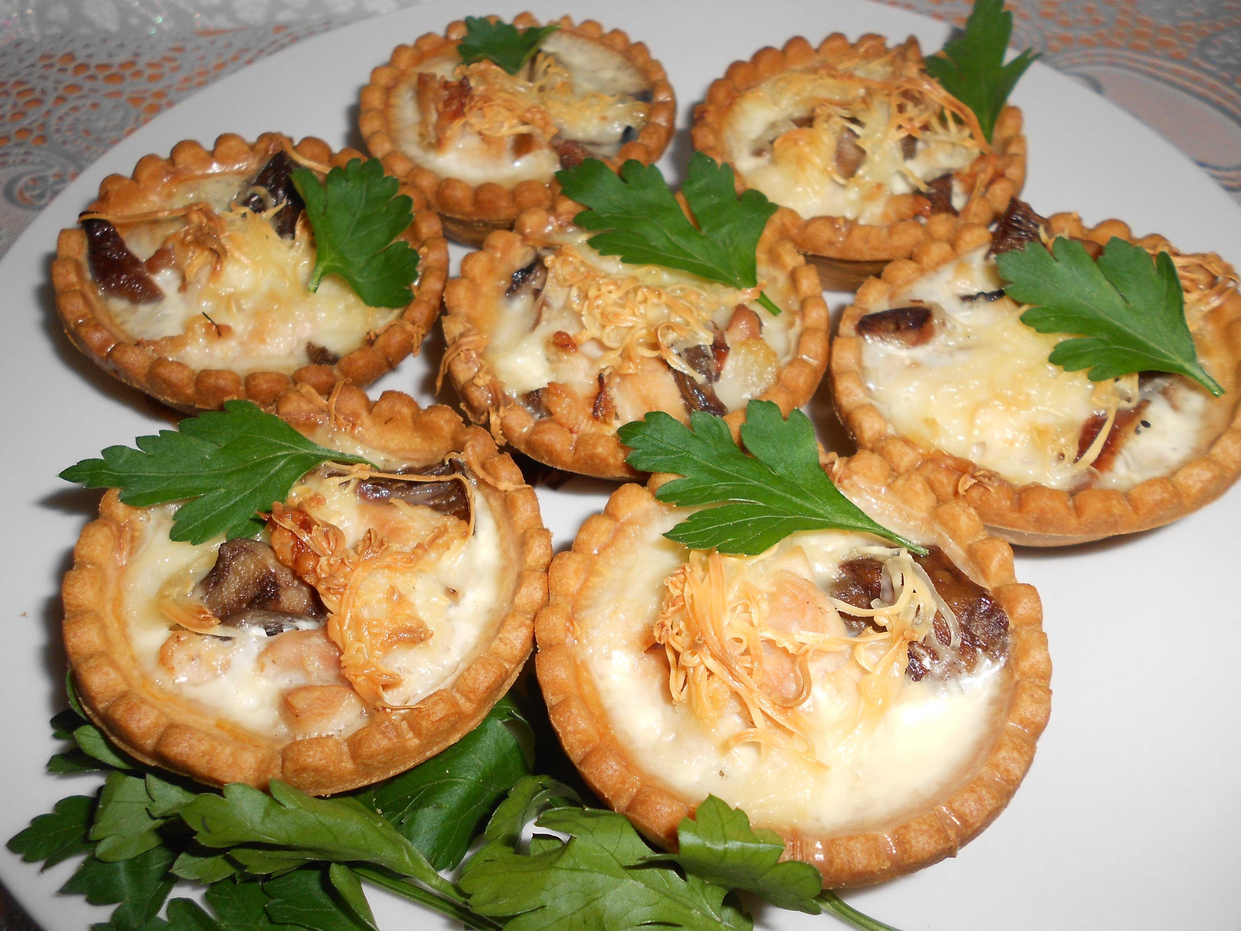 Тарталетки с семгой: подборка самых вкусных рецептов