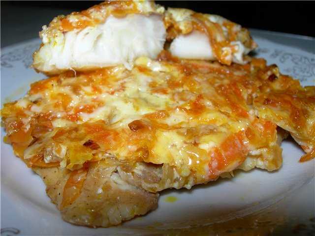 Рыба запеченная в духовке с картошкой — рецепты в фольге, с сыром, в сметанном соусе и по-сицилийски