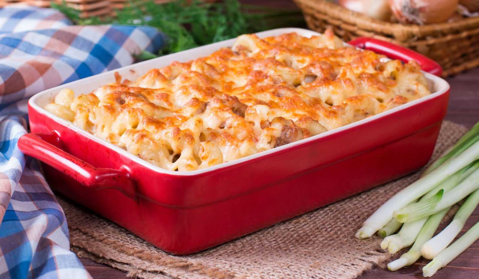 Макаронная запеканка — 10 простых и вкусных рецептов запеченных макарон