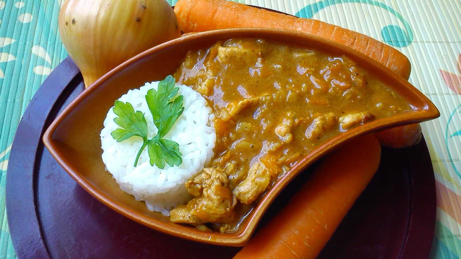 Как приготовить гуляш из свинины с подливкой, чтобы мясо было мягким и сочным