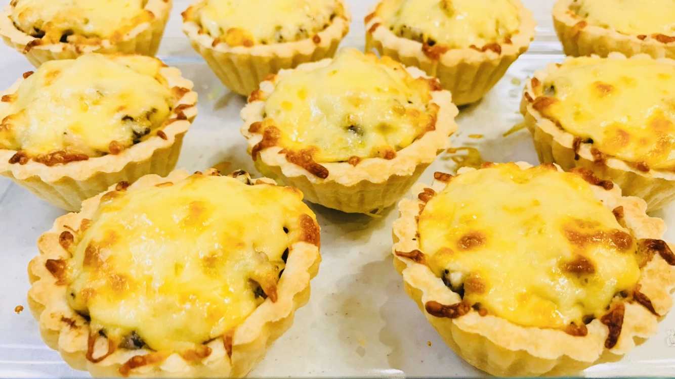 Жульен с курицей и грибами – классические рецепты