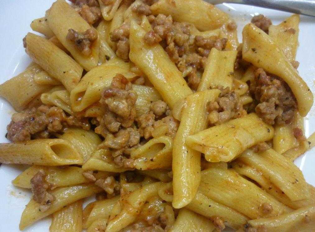 Макароны по флотски - рецепт с фаршем (пошаговый рецепт с фото на сковороде)