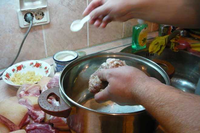 Как завялить свиной окорок в домашних условиях