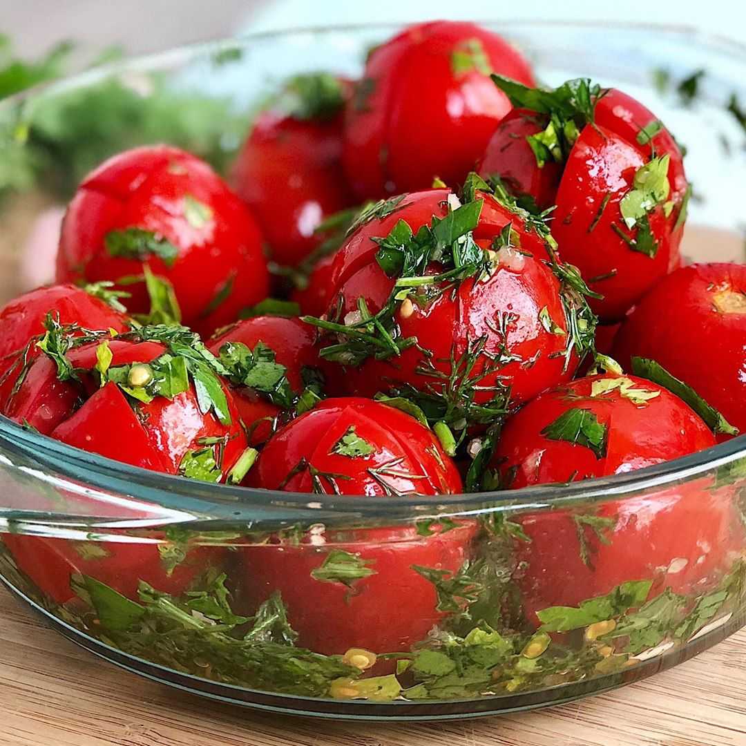 Помидоры, маринованные со сливами - пошаговый рецепт с фото |  консервирование