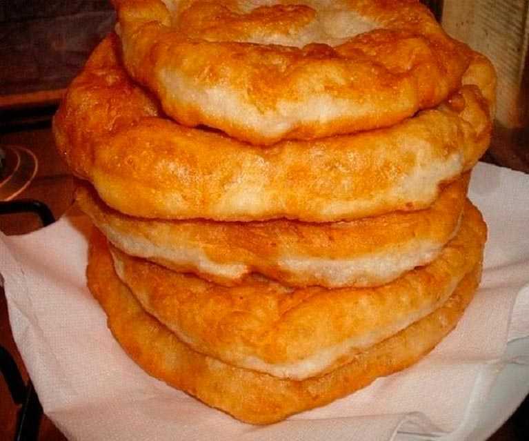Как приготовить лепешки на воде и муке на сковороде по пошаговому рецепту с фото
