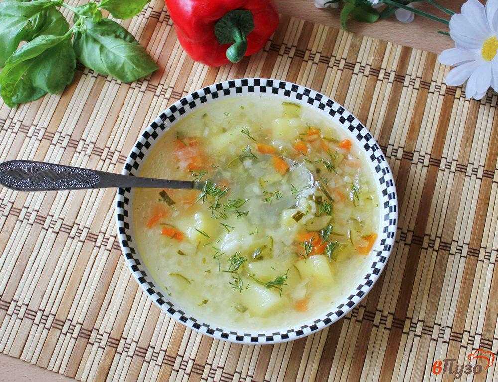 Рассольник с рисом и огурцами: классические рецепты с фото