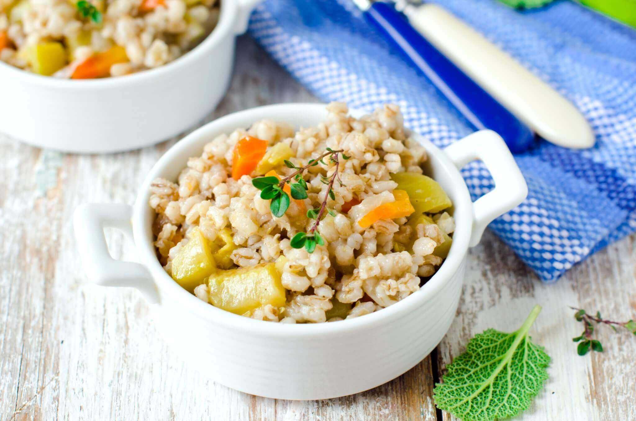 Плов с булгуром и курицей: 2 рецепта (в сковороде и в мультиварке)