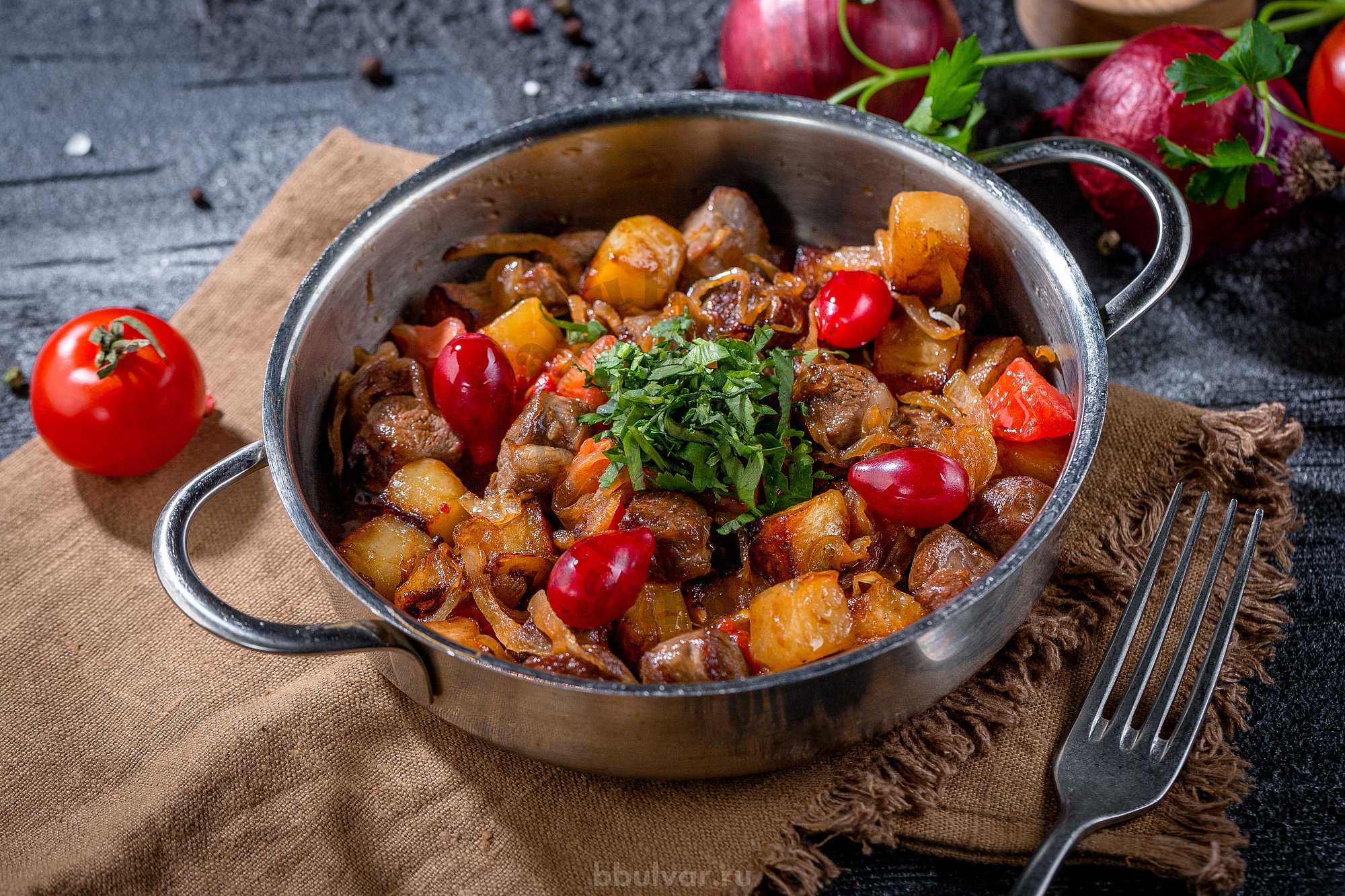 Жаркое из говядины с картошкой, рецепт