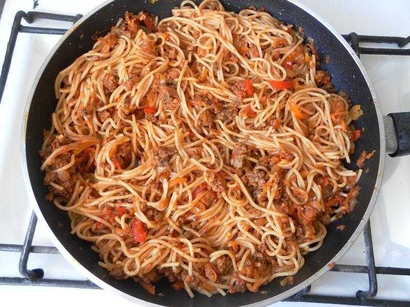 20 рецептов макарон с фаршем, которые непременно удивят
