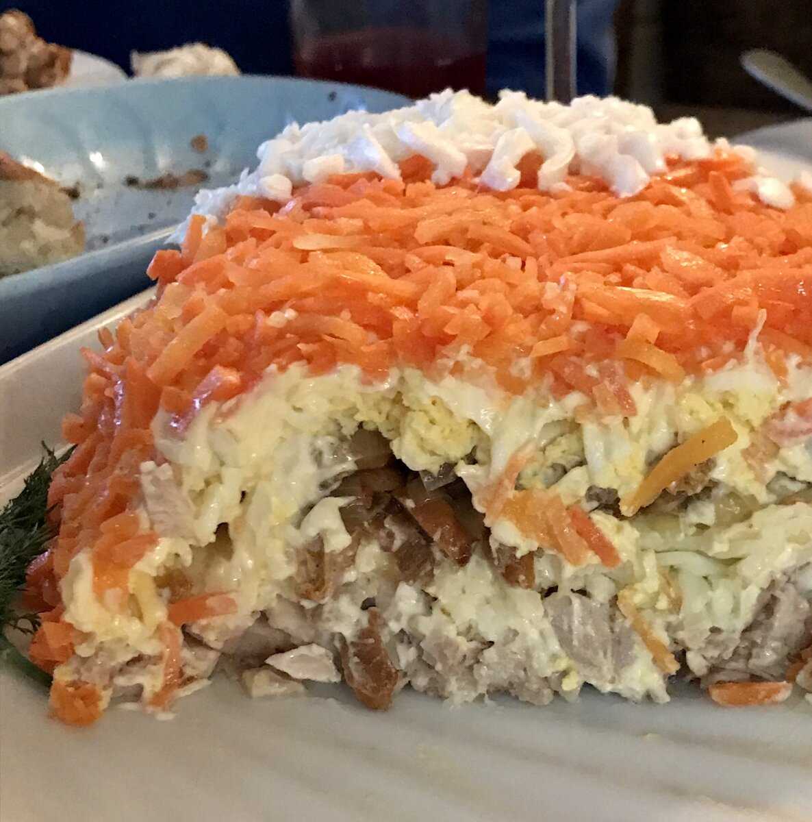 Салат «лисичка» с корейской морковкой: рецепты.