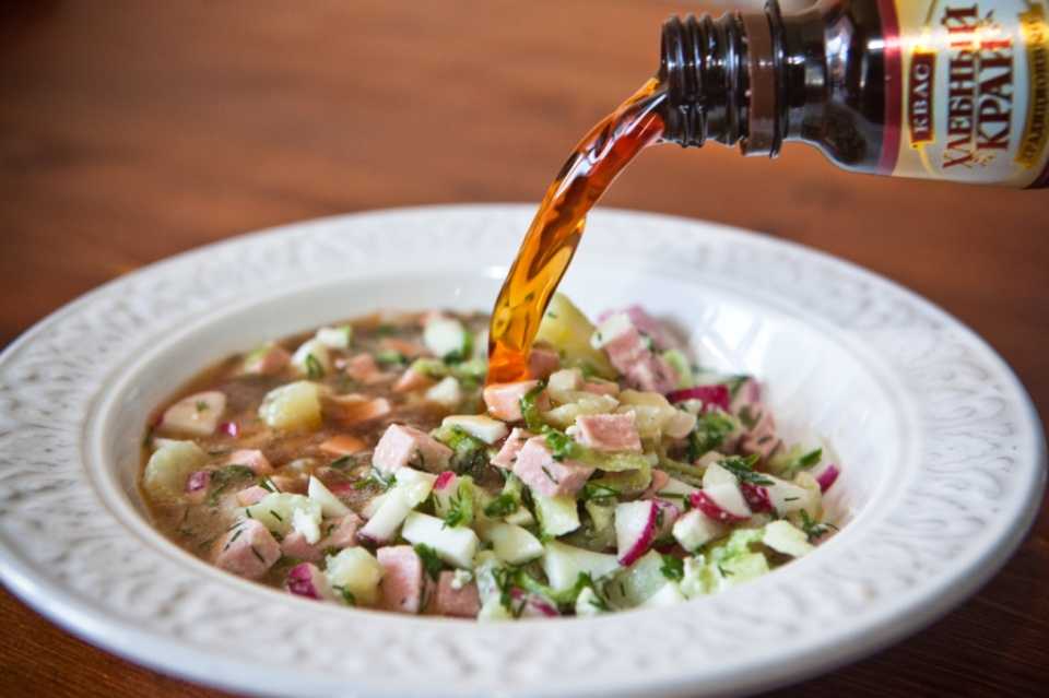 Окрошка на квасе: самая настоящая и безумно вкусная