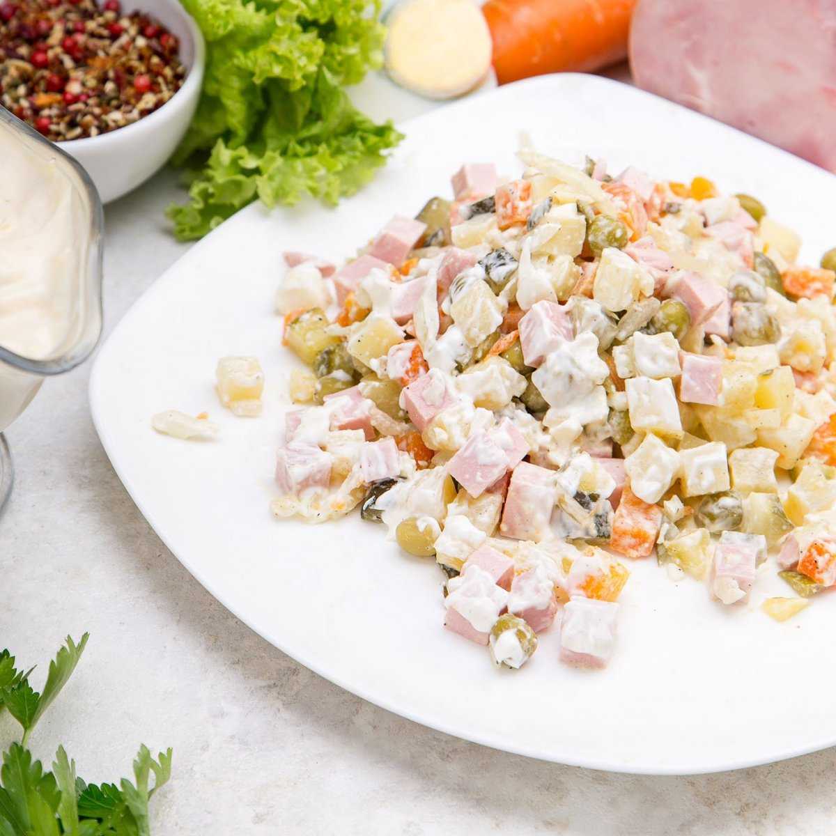Классический салат оливье — 7 простых и вкусных рецептов