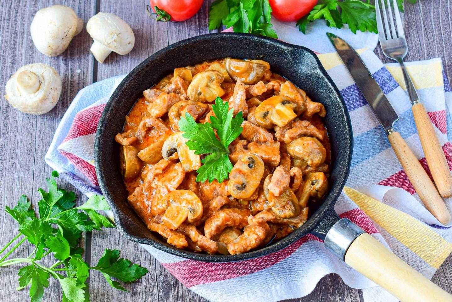 Что можно приготовить из свинины на второе
