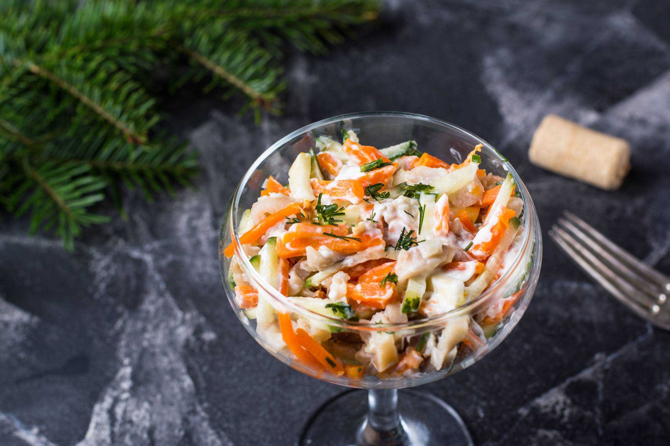 Салат оливье классический: 10 самых вкусных и простых пошаговых рецептов с фото