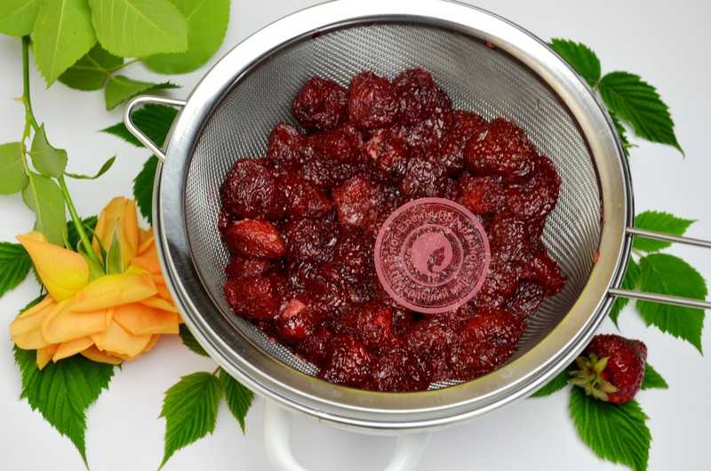 Цукаты из клубники в домашних условиях