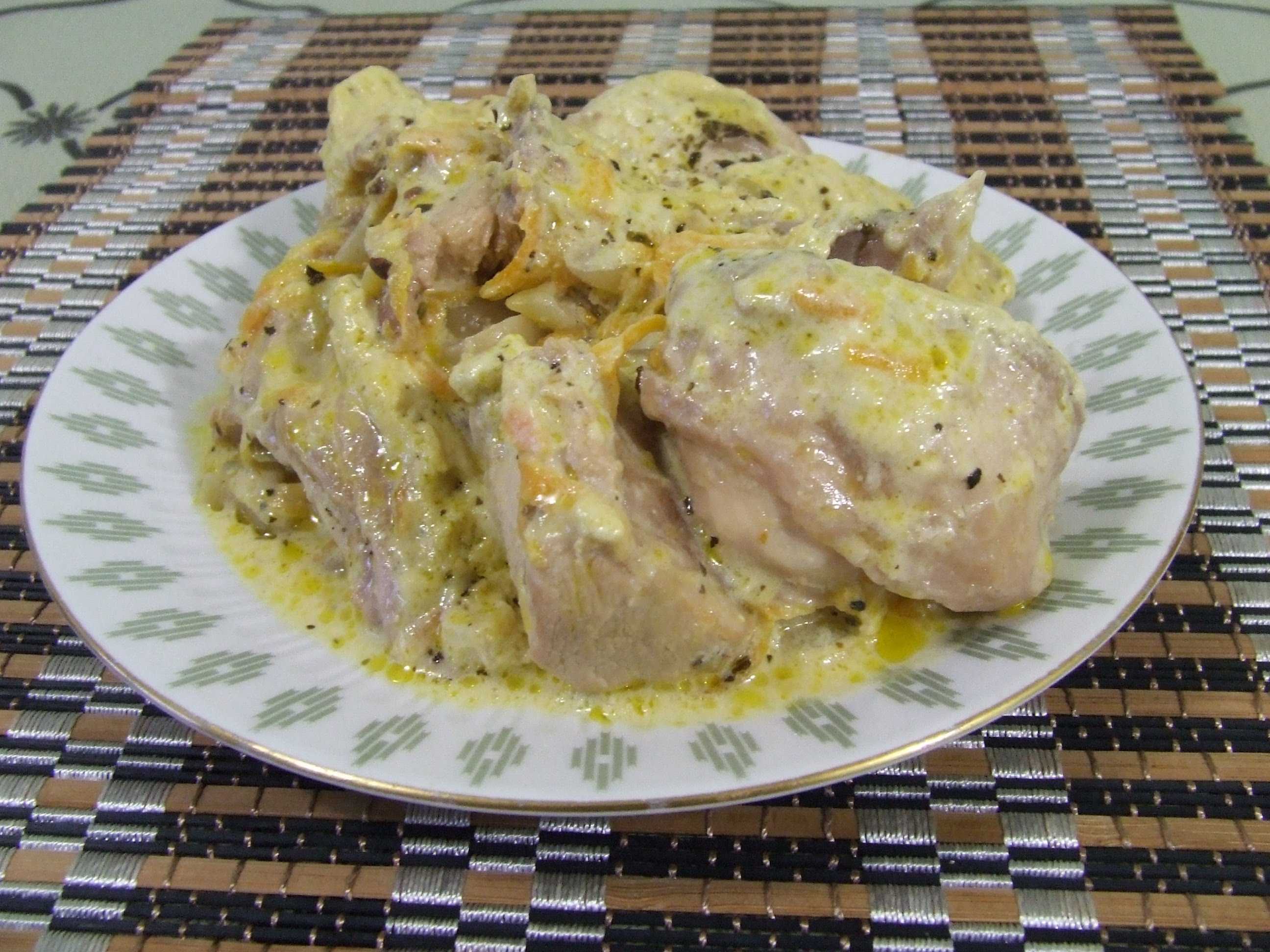 Тушеный кролик в сметане - изысканное и вкусное блюдо для любого случая: рецепт с фото