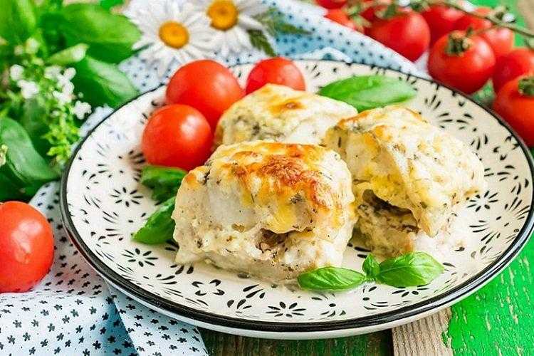 Запеченный лосось в духовке: топ-5 вкусных рецептов