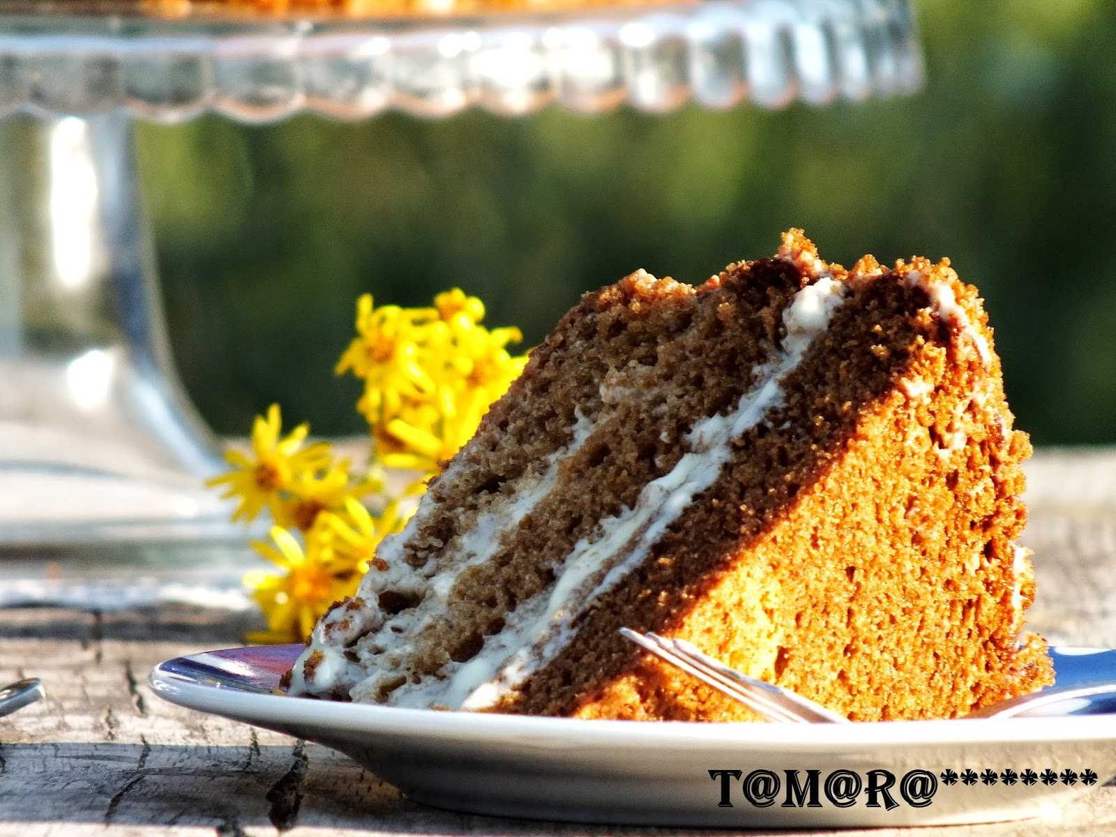 Лучшие рецепты торта медовик — классические медовые коржи, пропитанные нежным кремом