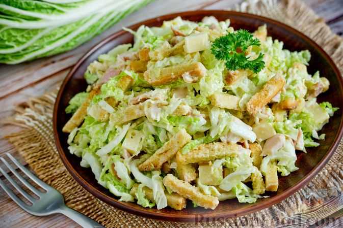 Салат цезарь с курицей: 8 рецептов в домашних условиях
