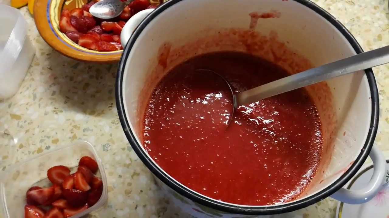 Как заморозить клубнику на зиму — 3 лучших рецепта