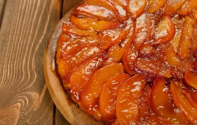 Насыпной яблочный пирог — 5 очень вкусных и простых рецептов