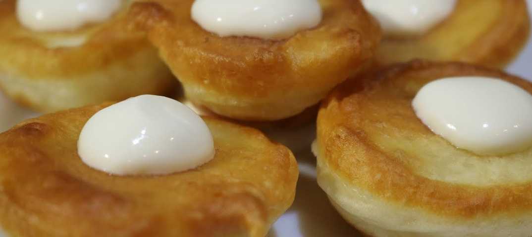 Пышные оладьи на кефире как пух — очень вкусные и проверенные рецепты как у бабушки