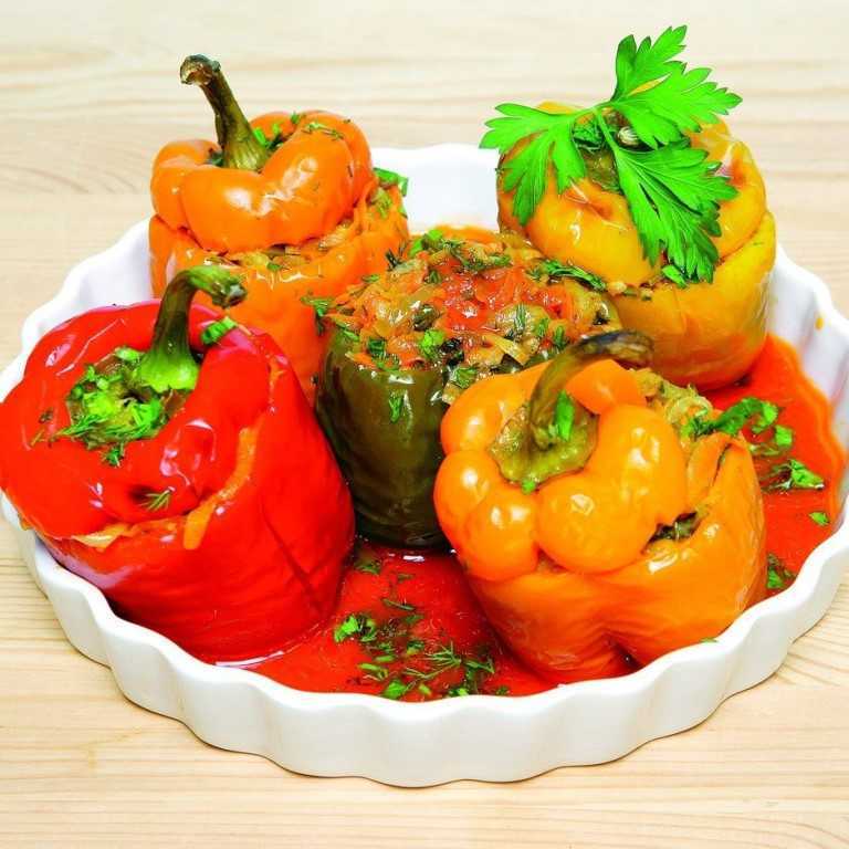 Перец, фаршированный овощами и рисом на зиму - 19 пошаговых фото в рецепте