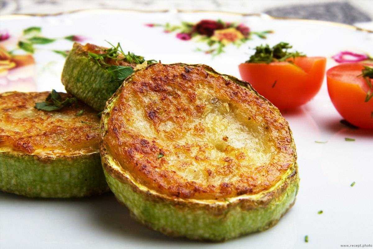 Вкусные кабачки в духовке быстро и вкусно: пошаговые рецепты с фаршем, сыром, помидорами, грибами. фаршированные овощами или фаршем «лодочки» из кабачков, запеченные в духовке | 18.02.2017 | всё здорово