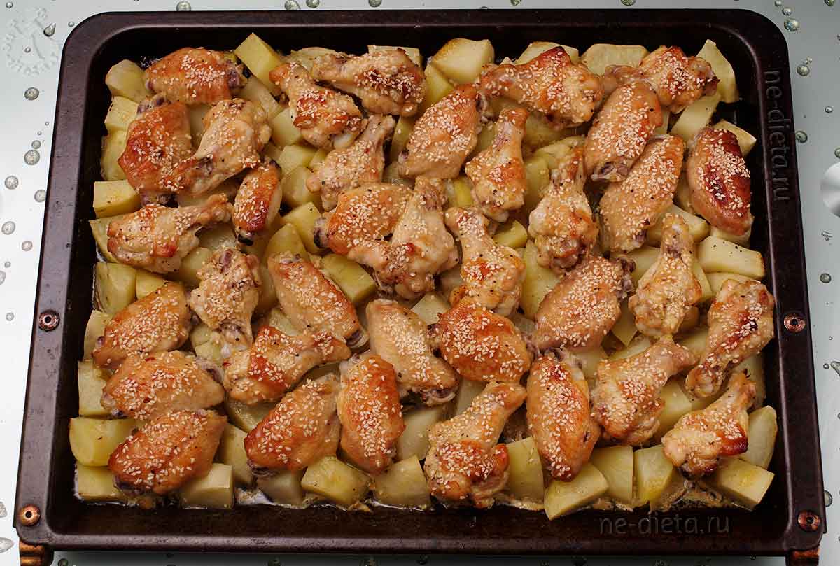 Как сделать курицу с картошкой запеченную в духовке: 5 рецептов вкусного блюда