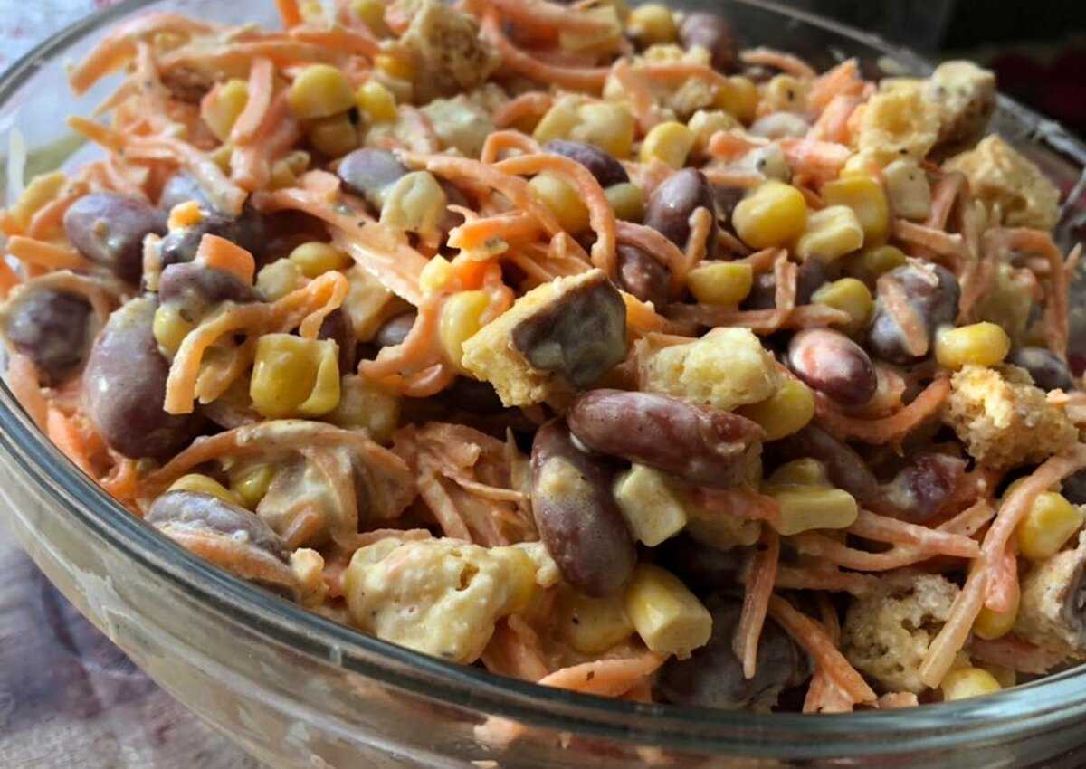 Салат с копчёной курицей и корейской морковью – 8 вкусных рецептов