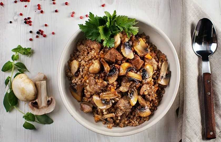 Как приготовить гречку с грибами по пошаговому рецепту с фото