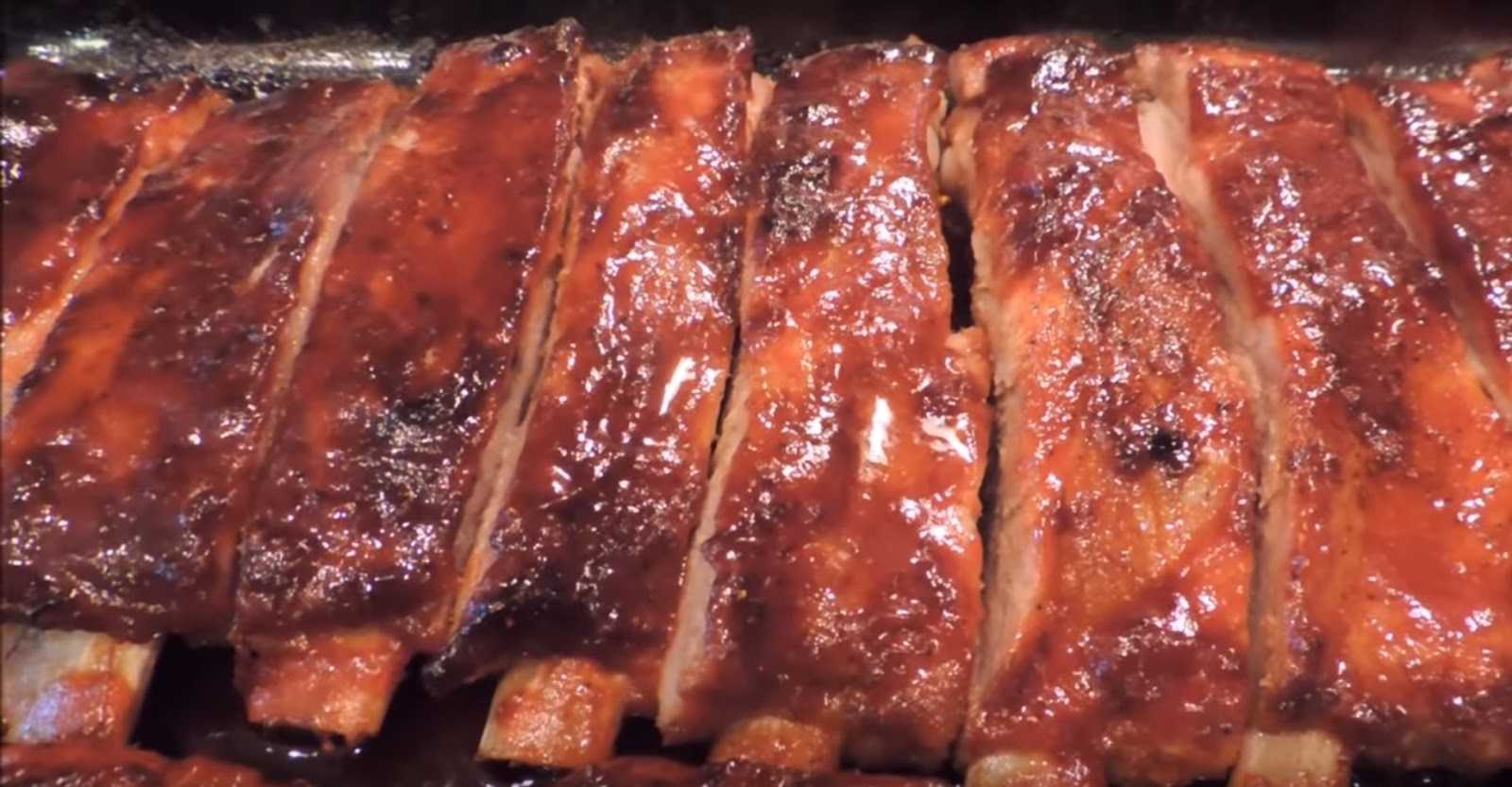 Свиные ребрышки в духовке: простые и вкусные рецепты