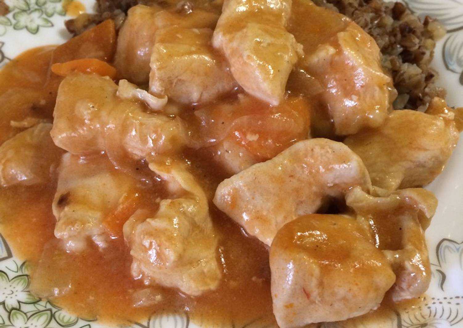 Гуляш из курицы с подливкой: рецепты приготовления с фото