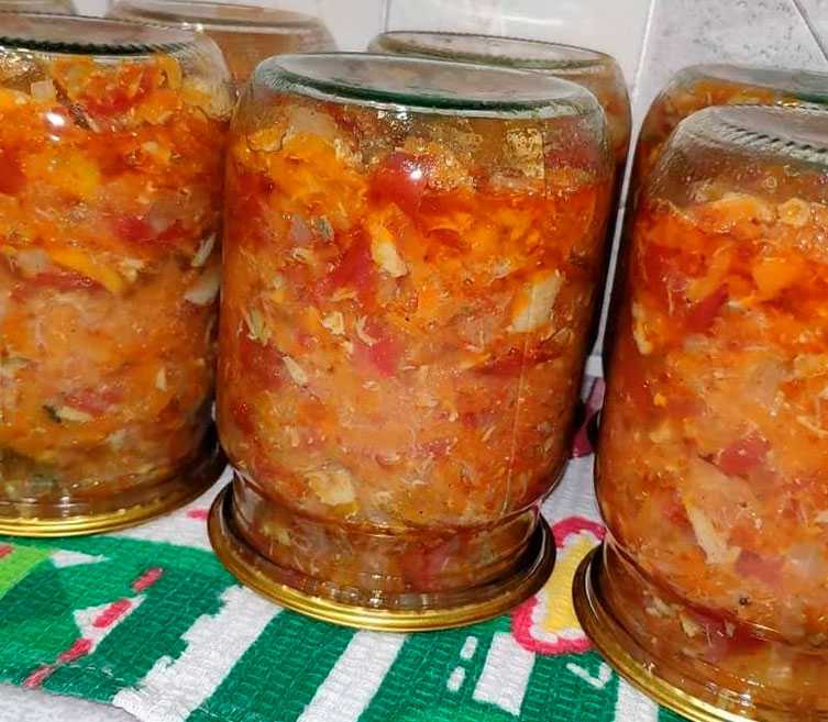 Скумбрия тушеная — лучшие рецепты. как правильно и вкусно приготовить cкумбрию тушеную.