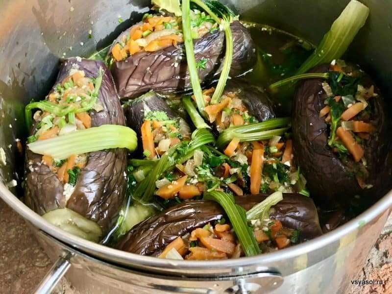 Квашеные баклажаны фаршированные овощами на зиму рецепт фото пошагово и видео - 1000.menu
