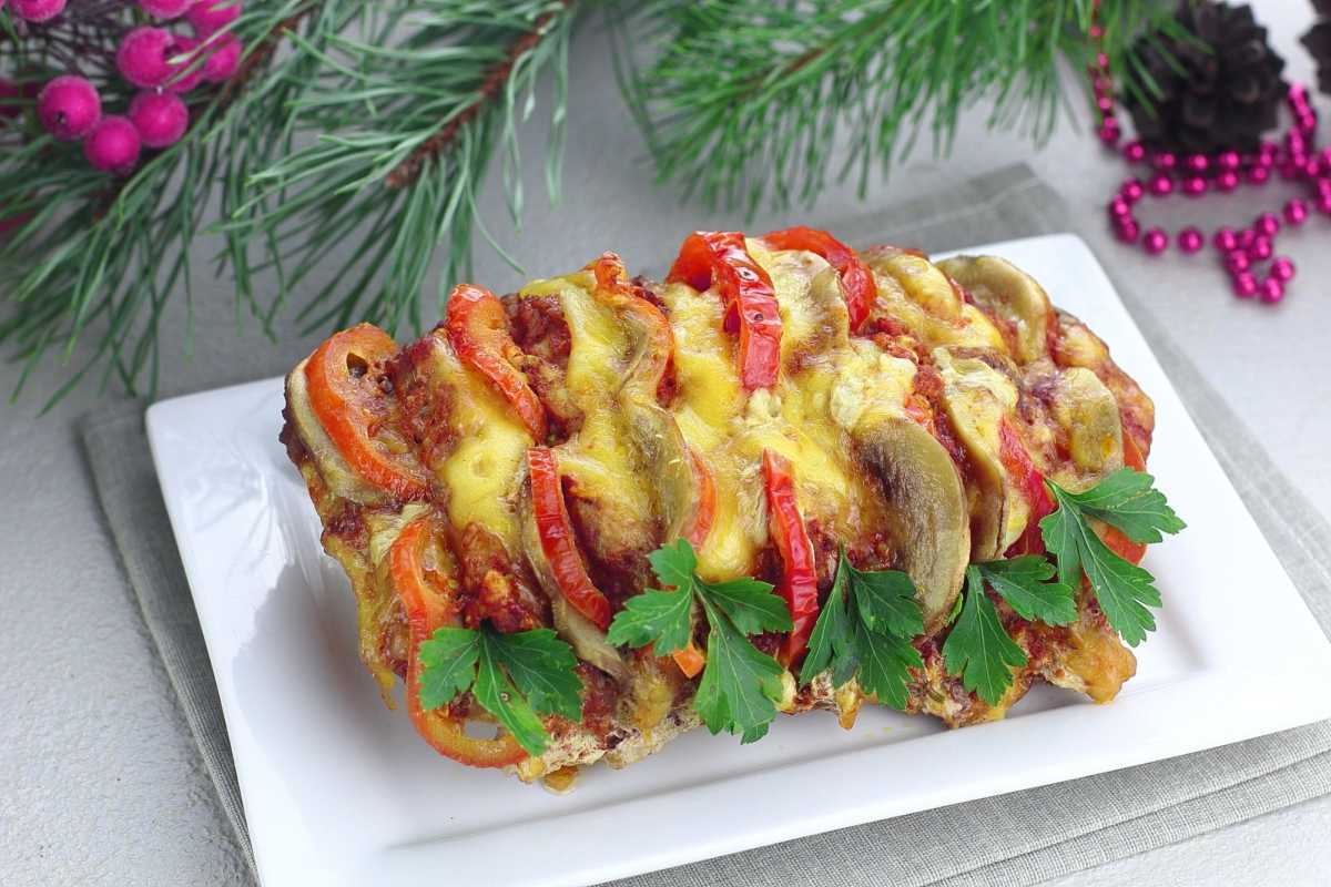 Мясо по-французски из свинины с картофелем и сыром пошаговый рецепт