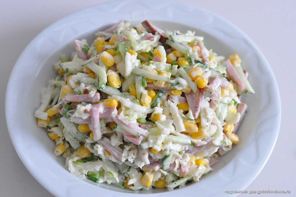 Лёгкие салаты из пекинской капусты и сухариков: как приготовить вкусную и изысканную закуску